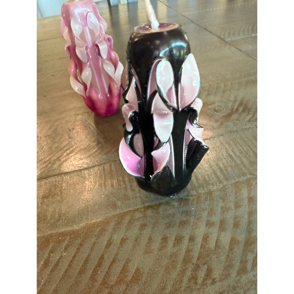 Set of 2 Vintage Handmade Carved Ribbon Cut & Curl Candles Pink Black White 1970 - Picture 4 of 6